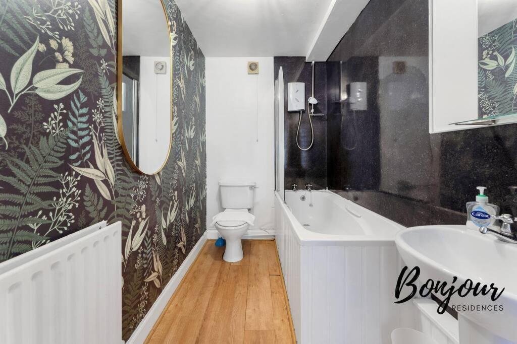 Monge Suite Old Town 2Br-1Ba, Near Royal Mile By Bonjour Residences Edinburgh Exterior photo